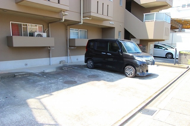 駐車場　駐車場です。