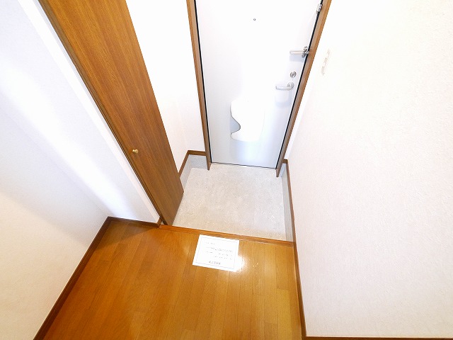 玄関　ゆったりとした玄関です