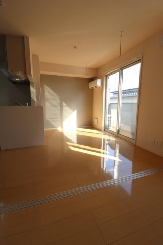 居室・リビング　※他部屋参考写真