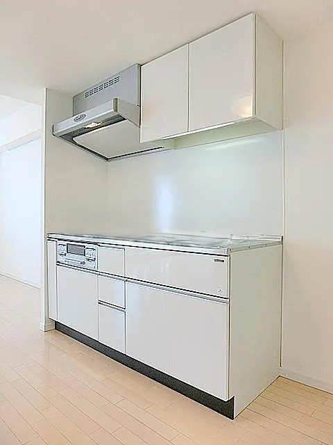 キッチン　※別部屋参考写真