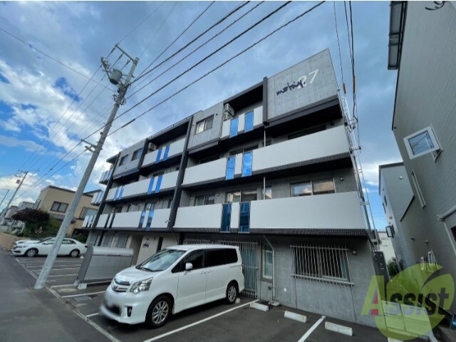 建物外観　札幌市北区北二十七条西「ｍｏｌｔｉｙ２７」