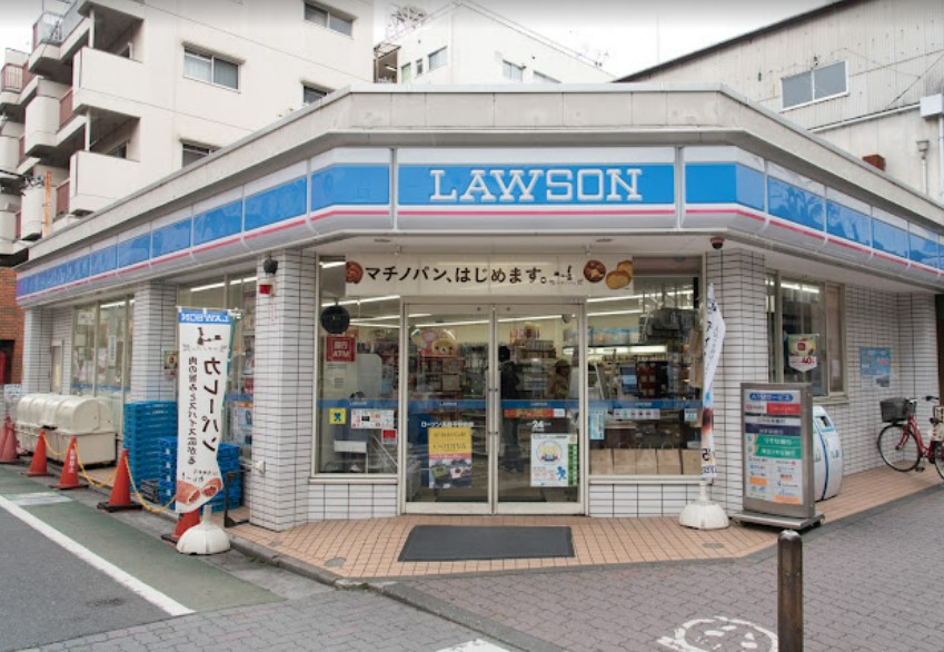 コンビニ　ローソン 高島平駅前店（コンビニ）まで462m