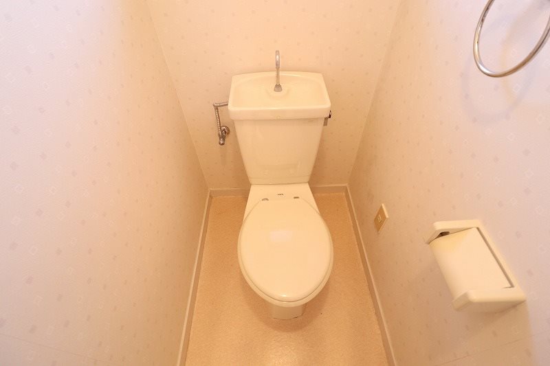 トイレ　別部屋写真使用