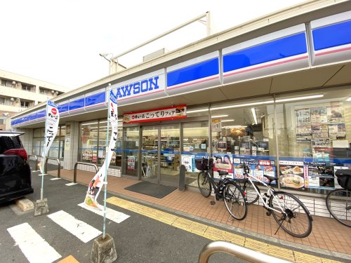コンビニ　ローソン南津守７丁目店（コンビニ）まで708m