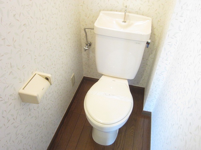 トイレ　※参考写真
