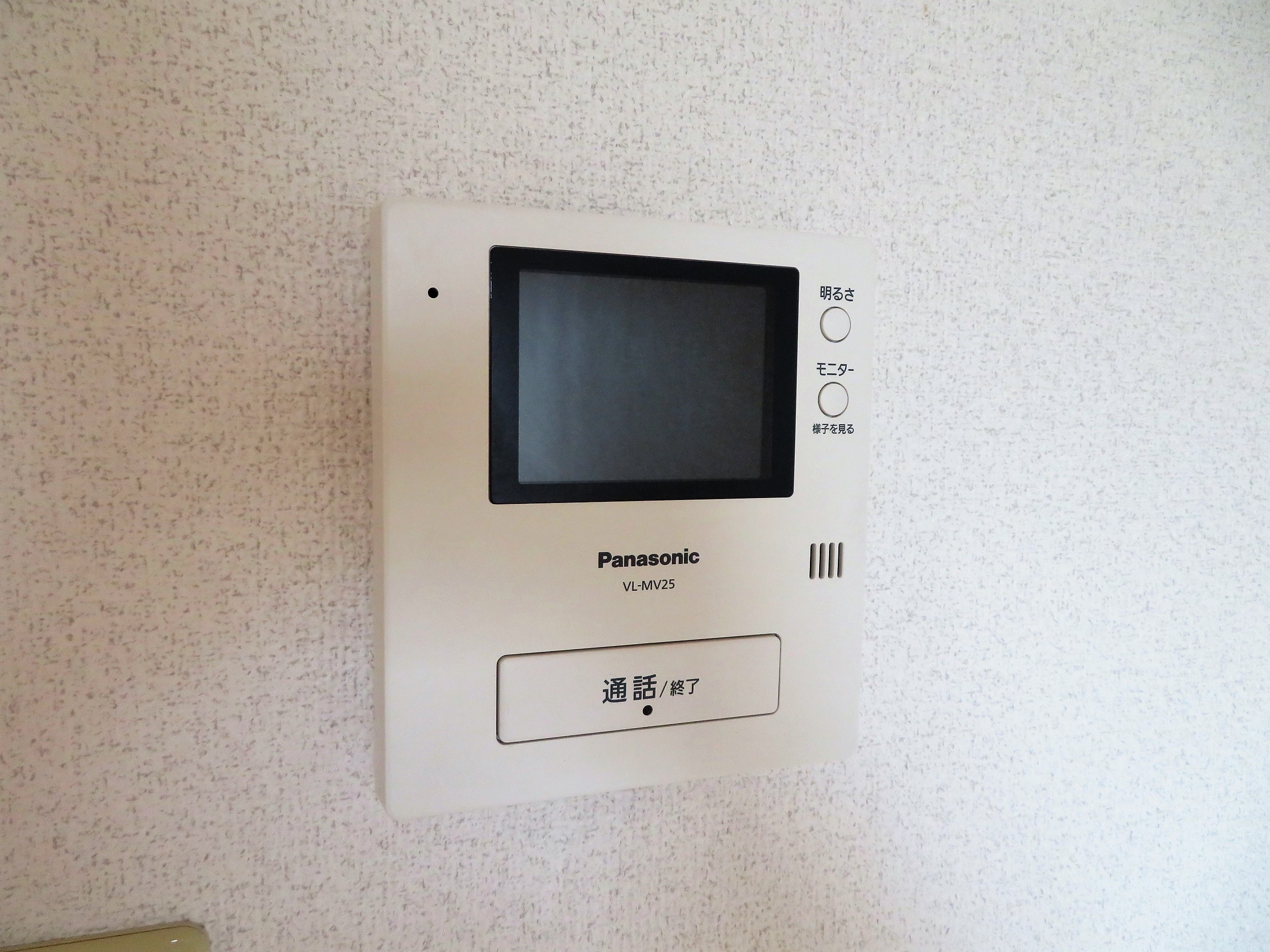 セキュリティ　TVインターホンで来た人の顔が分かり安心です！