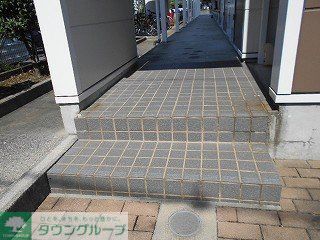 その他　屋根付き駐輪場