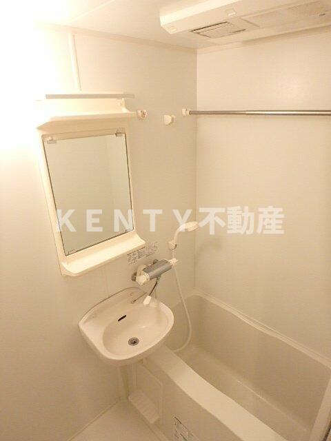 バス・シャワールーム　きれいなお風呂です
