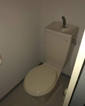 トイレ　参考写真