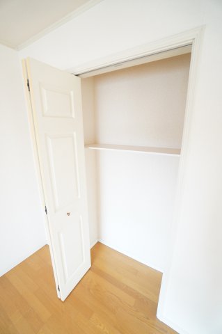 収納　※同物件・反転タイプの写真です。