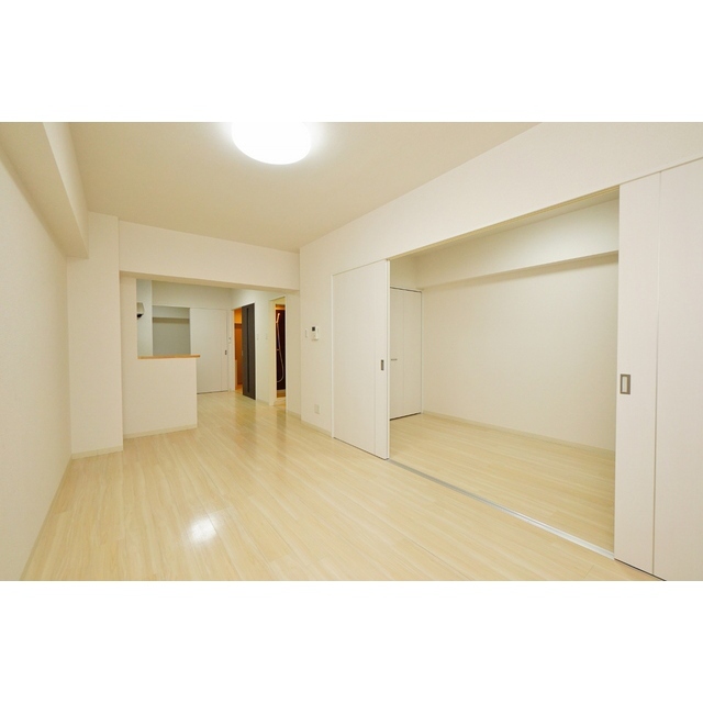 居室・リビング　ＬＤＫ　１４．５帖