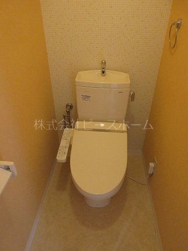 トイレ　※別号室参考写真