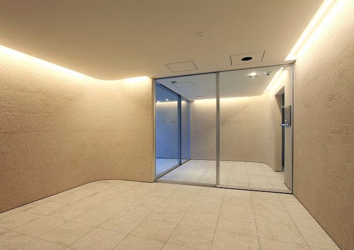 建物外観　外観は落ち着いています