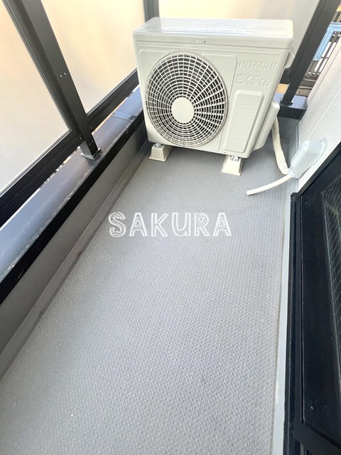 バルコニー　暖かな日差しのふりそそぐバルコニー♪