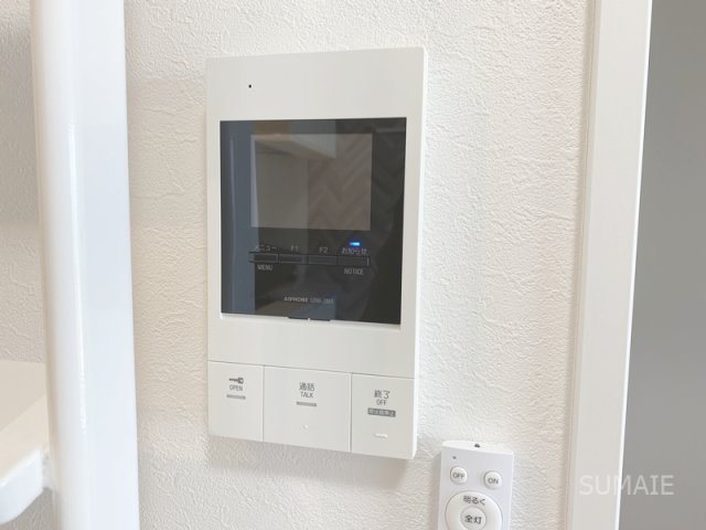 セキュリティ　モニター付きインターホン☆彡