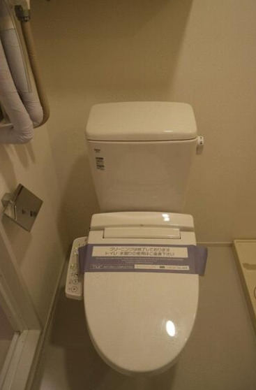 トイレ　別部屋の画像を使用しております。
