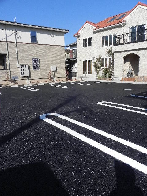 駐車場　駐車場