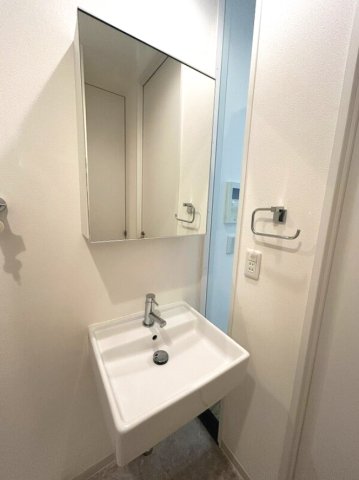 洗面設備　※別部屋参考写真