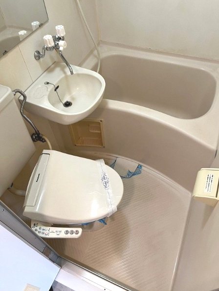 バス・シャワールーム　別部屋の参考写真です。