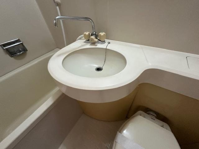 洗面設備　バス