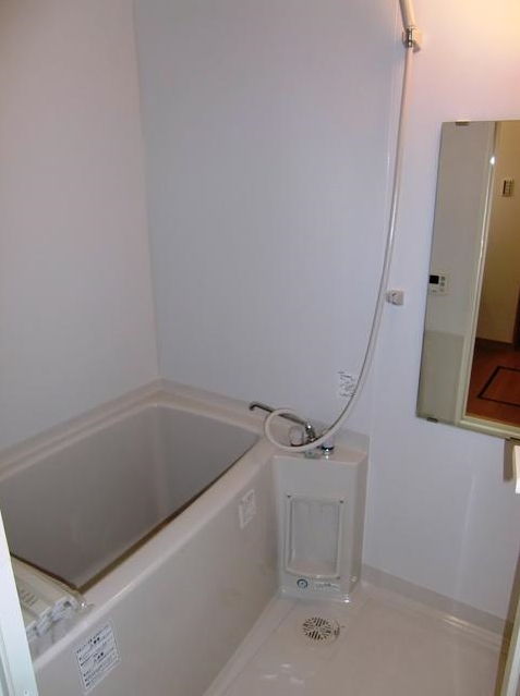 バス・シャワールーム　別部屋参考写真