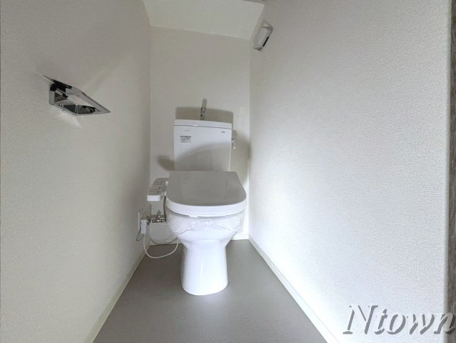 トイレ　コンパクトで使いやすいトイレです
