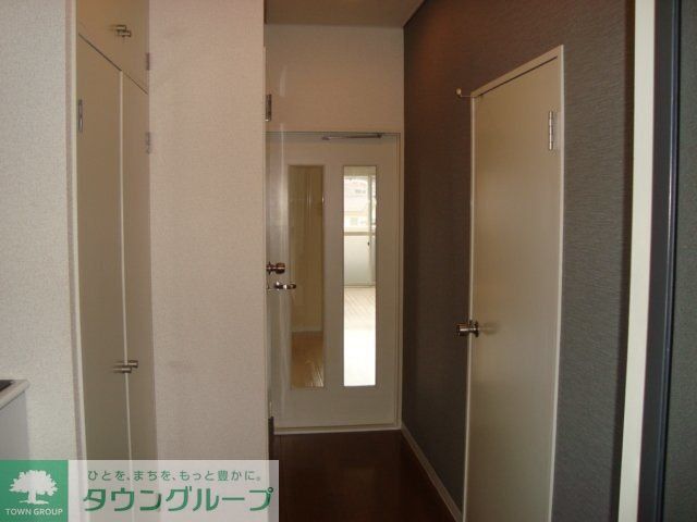 玄関　★お部屋探しは株式会社タウンハウジング東京まで★