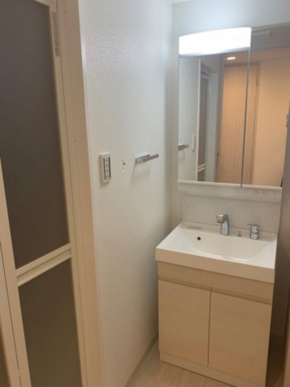洗面設備　※別部屋の写真です