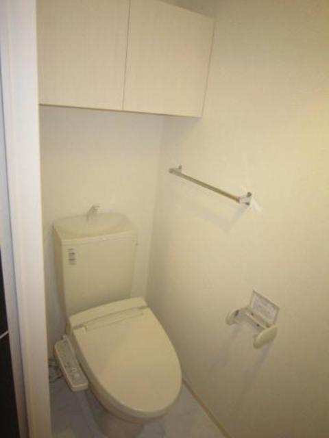 トイレ　シャワー付トイレ