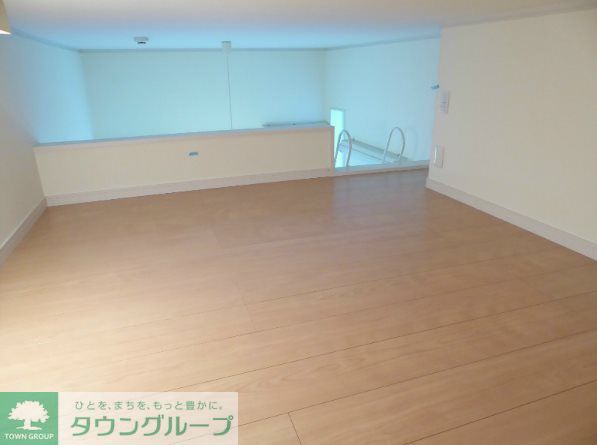 収納　大型ロフトは約4帖と寝室にできるほどの広さがあります！