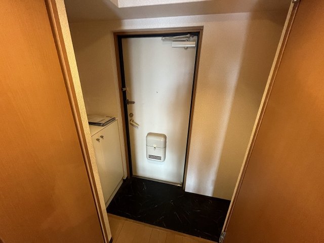 玄関　落ち着いた玄関です