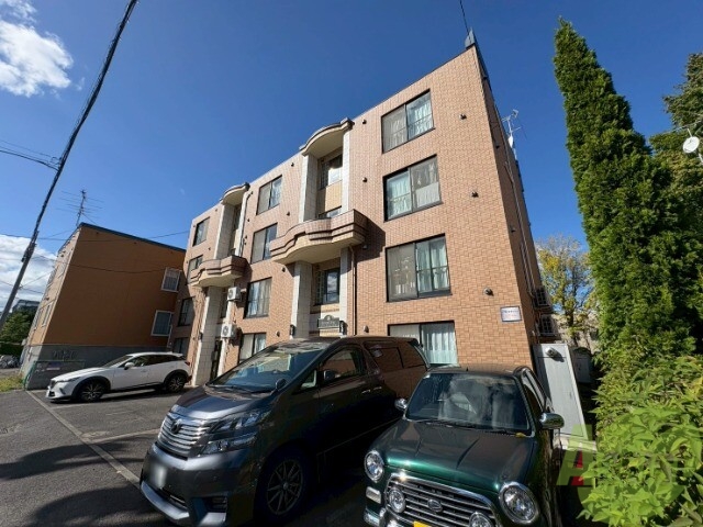 建物外観　札幌市東区北１５条東「グランメールＳＵＮ」