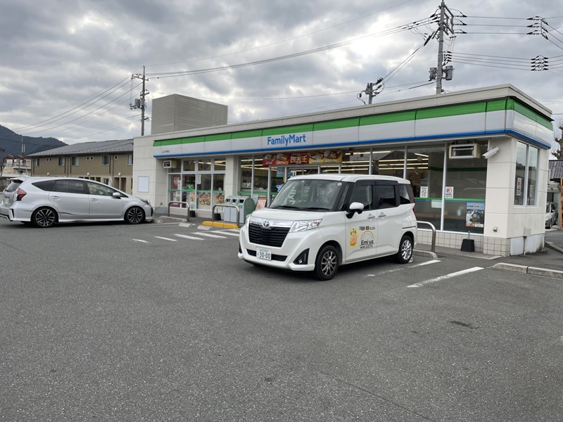 コンビニ　ファミリーマート山口大学前店（コンビニ）まで429m