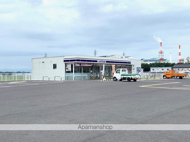 コンビニ　ローソン（コンビニ）まで1005m