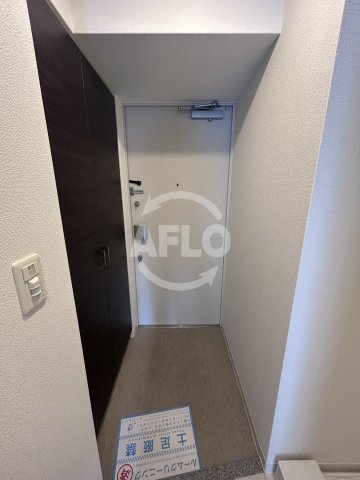 玄関　エステムコート新大阪XIリンクス　玄関