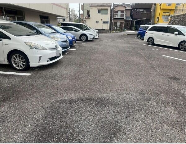 駐車場　くじらのゼロ賃貸は＼仲介手数料0円×初期費用最安×全国対応／