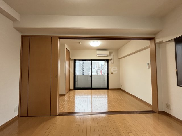 センチュリー八王子南町の居間写真