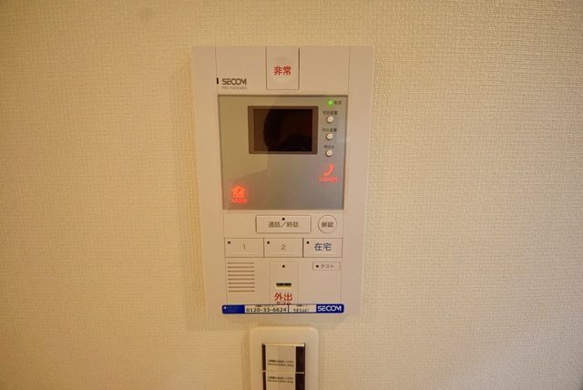 セキュリティ　★インターホンです★