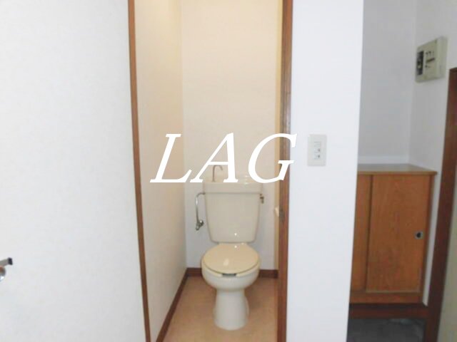 トイレ　トイレです。