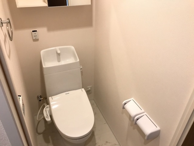 トイレ　シャワー付トイレ