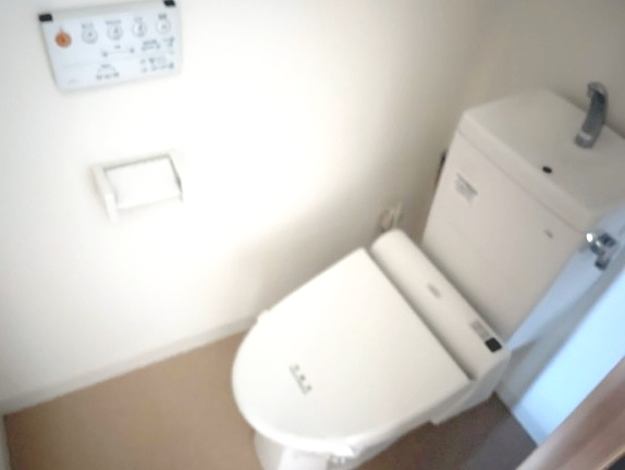 トイレ　※別部屋参照写真