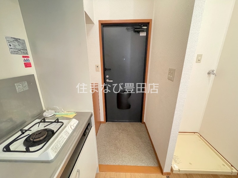 玄関　同型別部屋写真