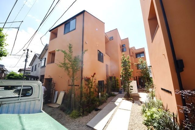 建物外観　★外観★