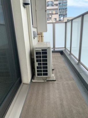 バルコニー　バルコニー
