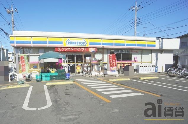 コンビニ　ミニストップ小平たかの街道店（コンビニ）まで350m