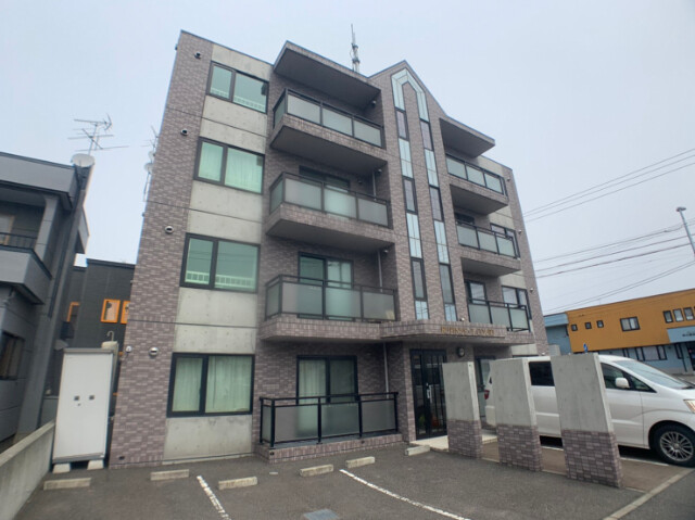 建物外観　札幌市北区新琴似十一条「ルピナスティーコート」