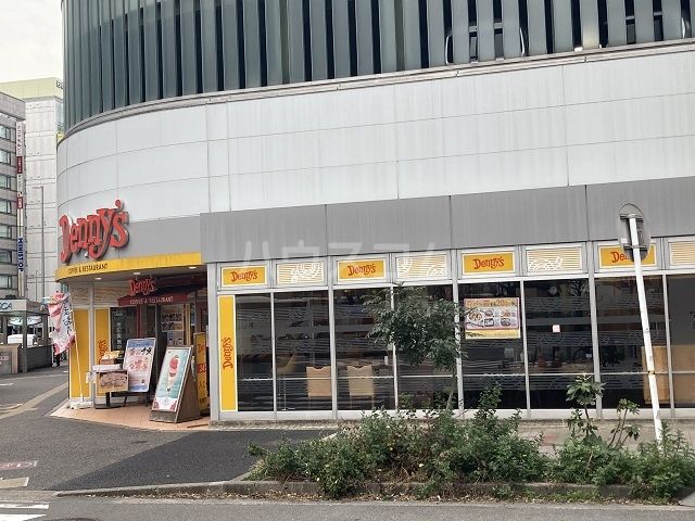 飲食店　デニーズ　名駅西口店（飲食店）まで932m