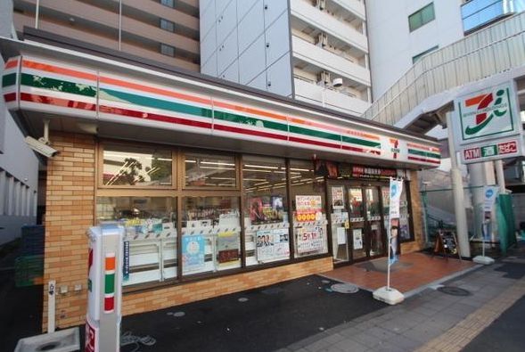 コンビニ　セブンイレブン横浜西神奈川1丁目店（コンビニ）まで1m