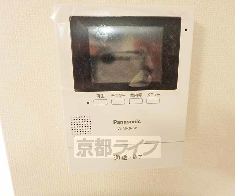 セキュリティ　鍵をかけたまま訪問者と会話ができます