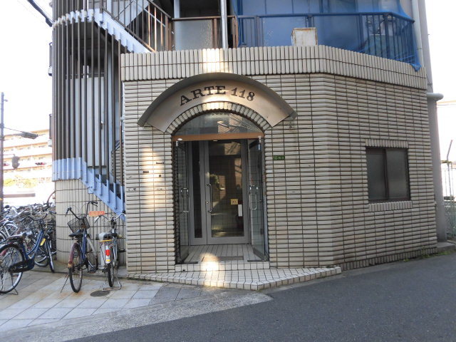エントランス　外からのエントランスです